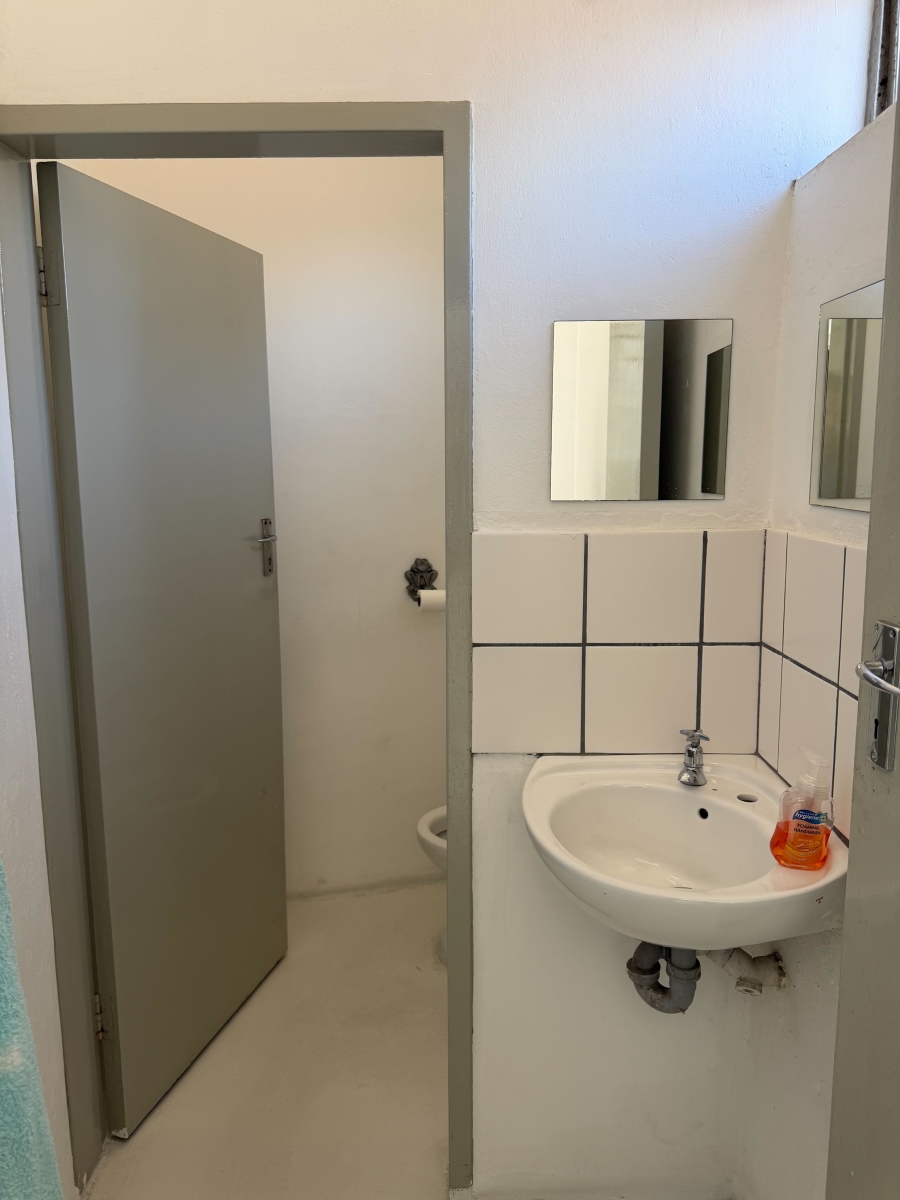 To Let Commercial Property for Rent in Observatory Western Cape